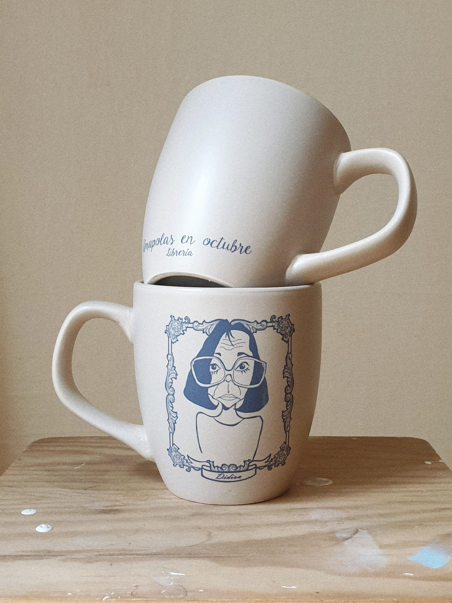 Taza Joan Didion